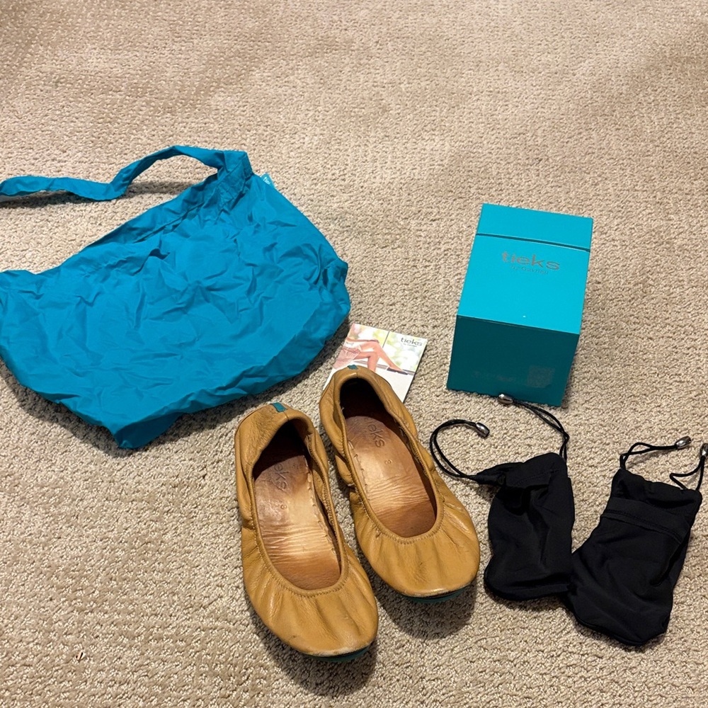 Tieks camel size 8 with tote, box and shoe bags.